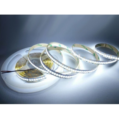 Tira LED 24V SMD2835 12W/m luz blanca fría encendida para perfil de aluminio