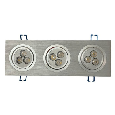 Foco empotrable LED triple 9W (3x3W) bascular - Acabado plata y luz cálida 3000K