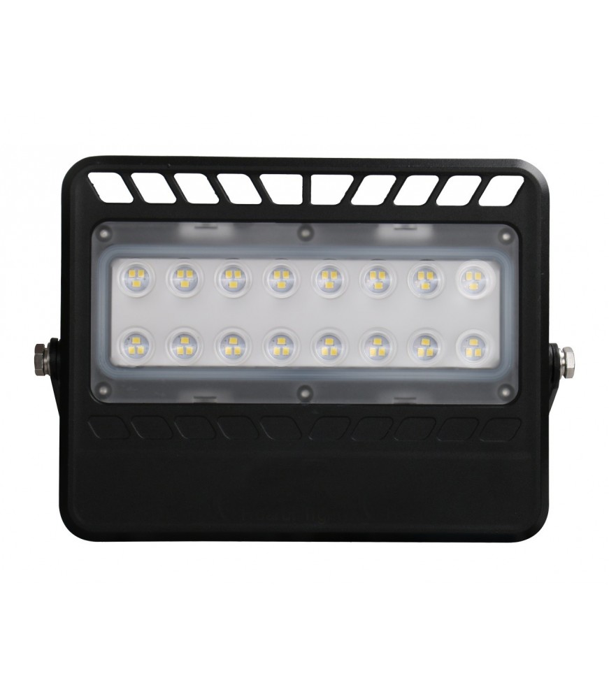 Máxima Potencia Lumínica: Proyector LED de 70W para una iluminación exterior de alto rendimiento