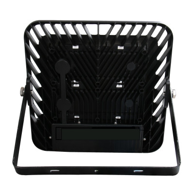 Máximo Rendimiento Térmico: Disipador de alta gama diseñado para gestionar 100W de potencia con total seguridad